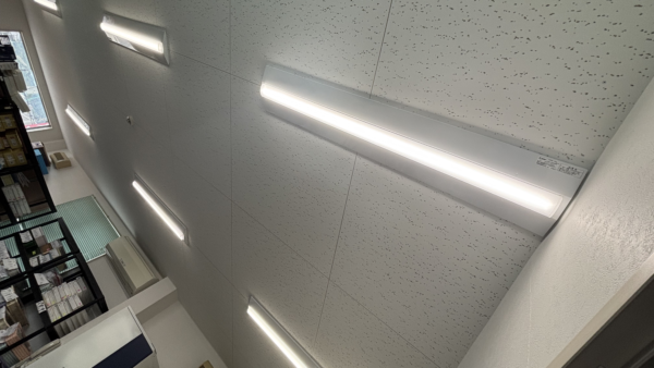 調剤薬局の照明LED化工事